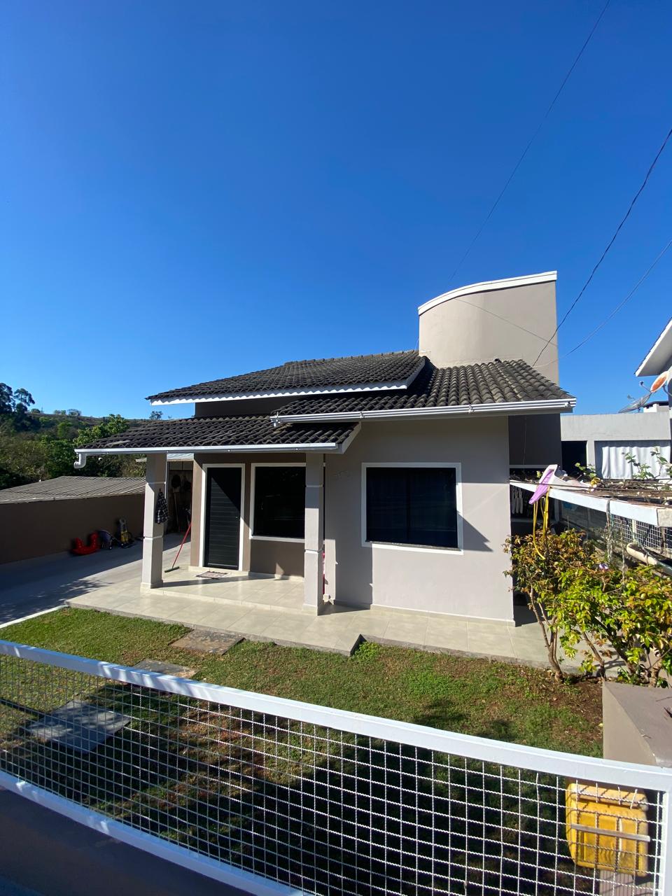 Casa A venda em Pinhalzinho- SC