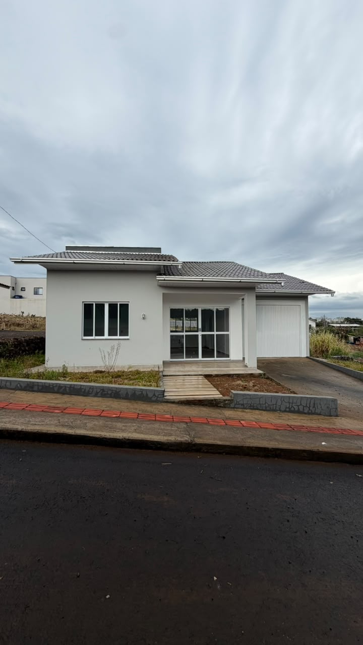 🏡 Seu novo lar espera por você em Saudades/SC! ✨